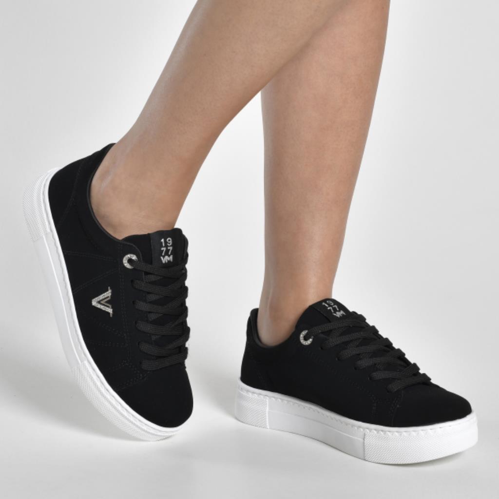 TENIS VM138-021-01 CASUAL V (BLACK/WHITE)